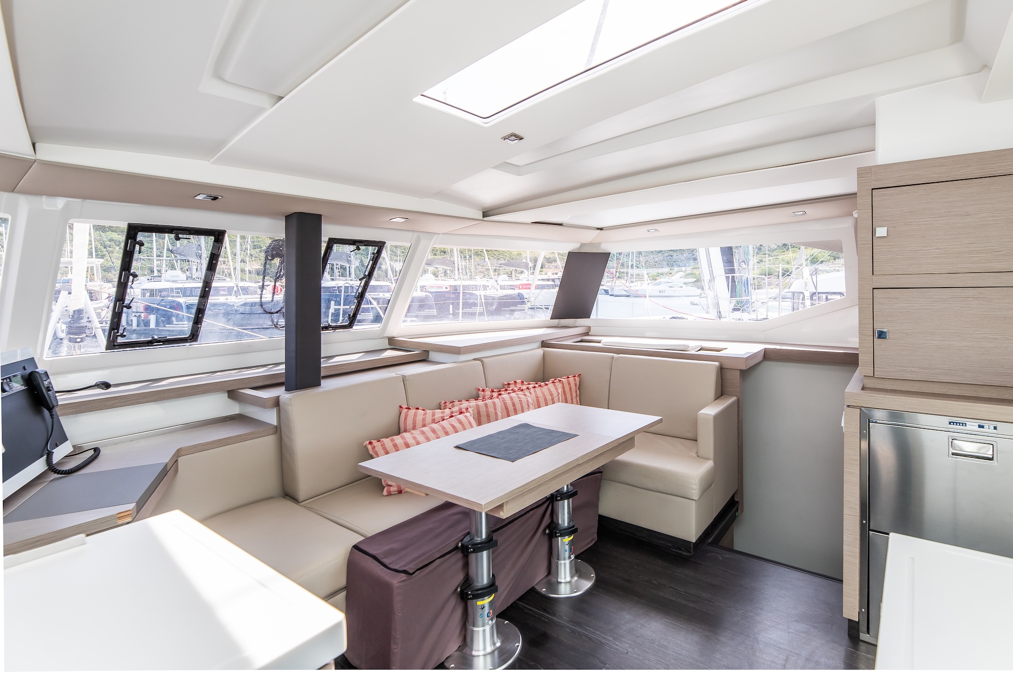 Fountaine Pajot Astrea 42 — photo 18