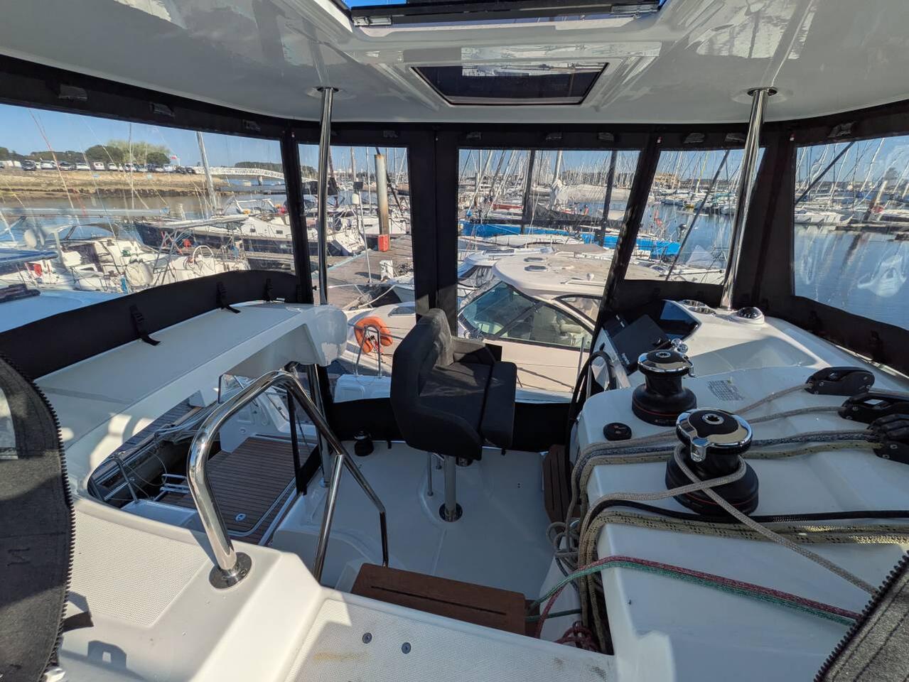 Lagoon 43 - 4 + 2 cab. — photo 11