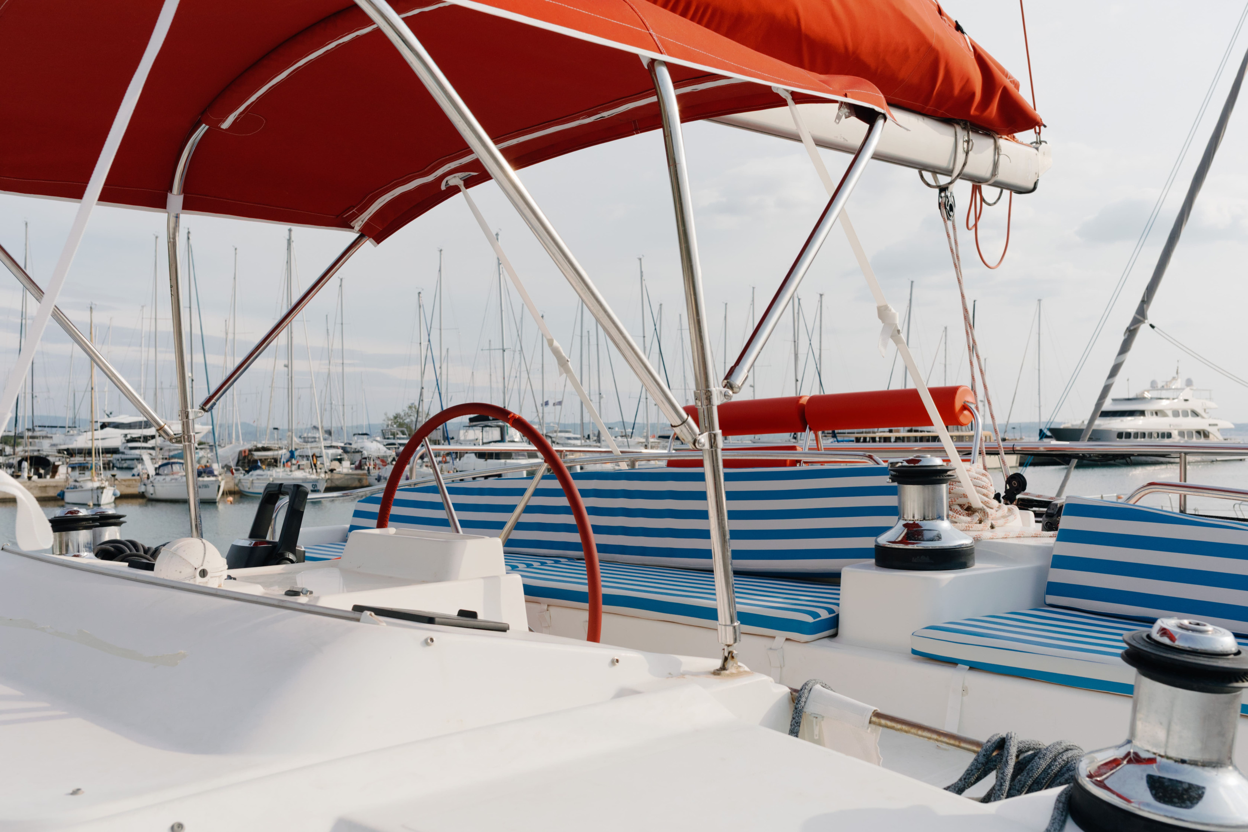 Lagoon 440 - 4 + 2 cab. — photo 19