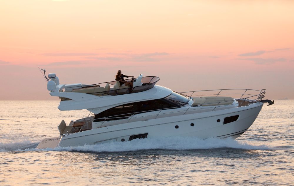 Bavaria Virtess 420 Fly — photo 6