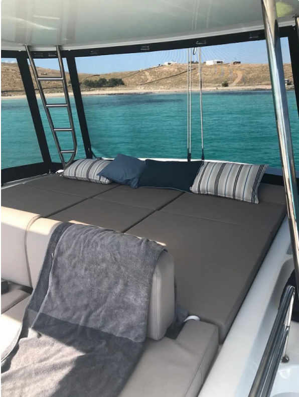 Lagoon 50 - 6 + 1 cab. — photo 14