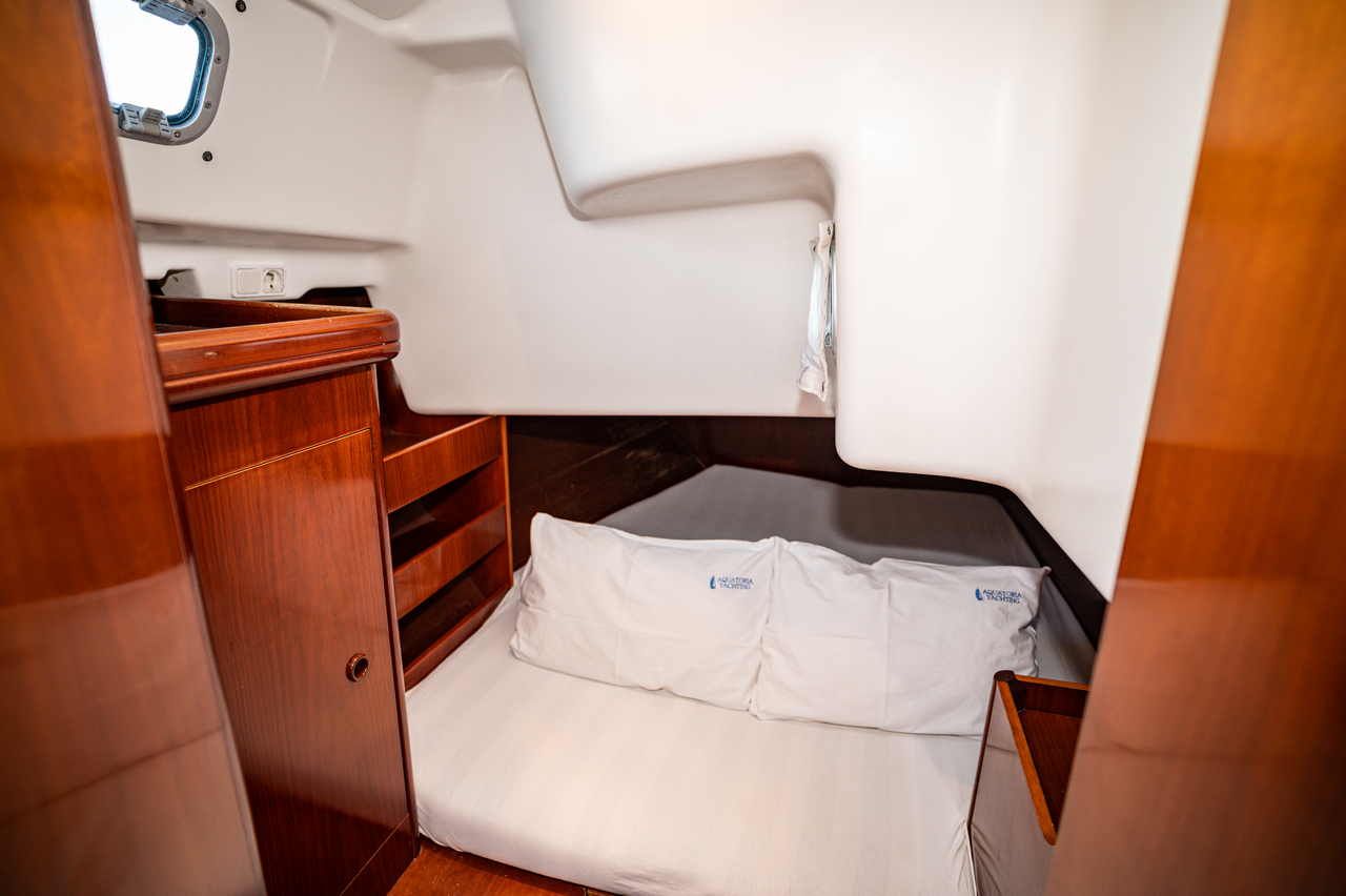 Oceanis Clipper 411 - 4 cab. — photo 13
