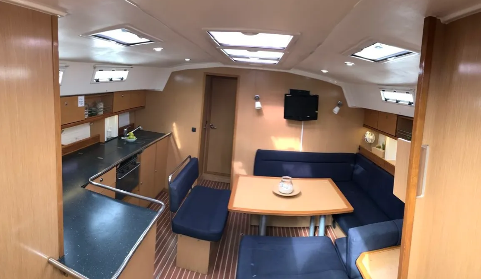 Bavaria Cruiser 45 - 4 cab. — photo 6