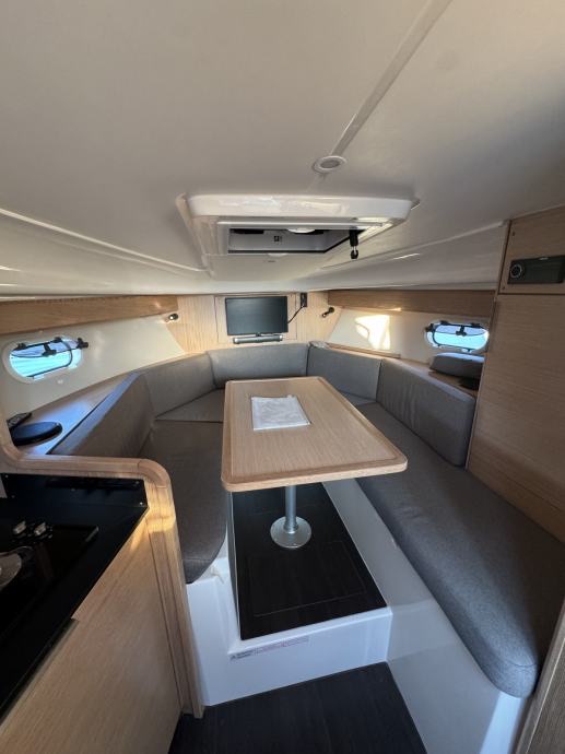 Bavaria S30 — photo 10