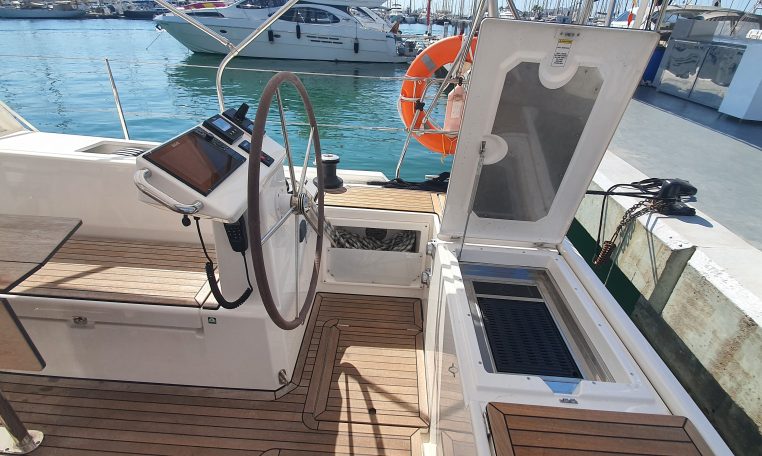 Bavaria C45 - 4 cab. — photo 5