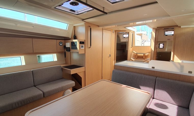 Bavaria C45 - 4 cab. — photo 7