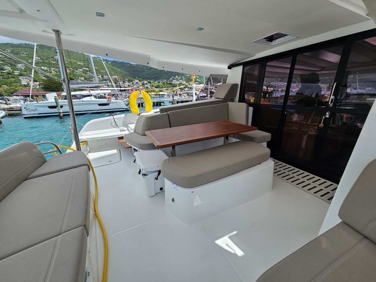 Fountaine Pajot FP 41 Maesto 3 — photo 12