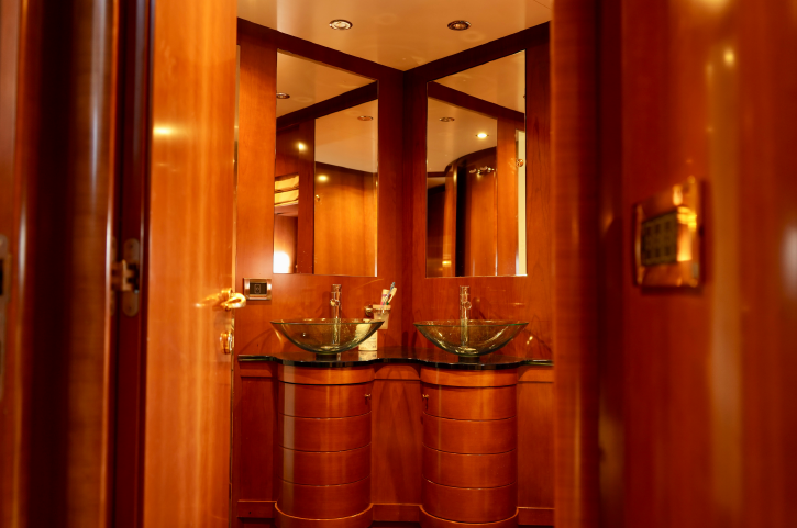 Alfamarine 78HT — photo 21