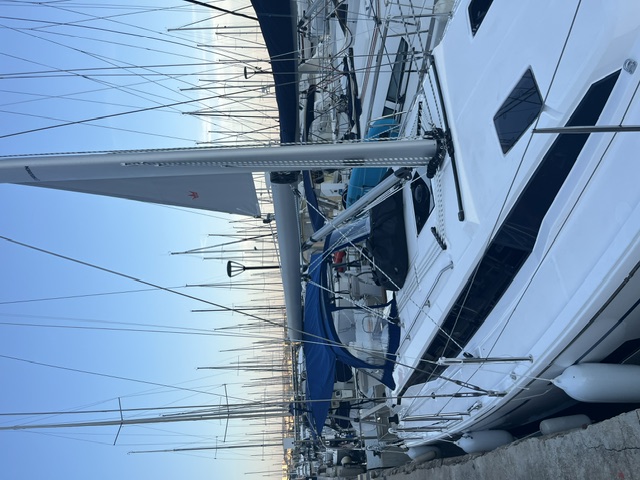Bavaria C38 — photo 8
