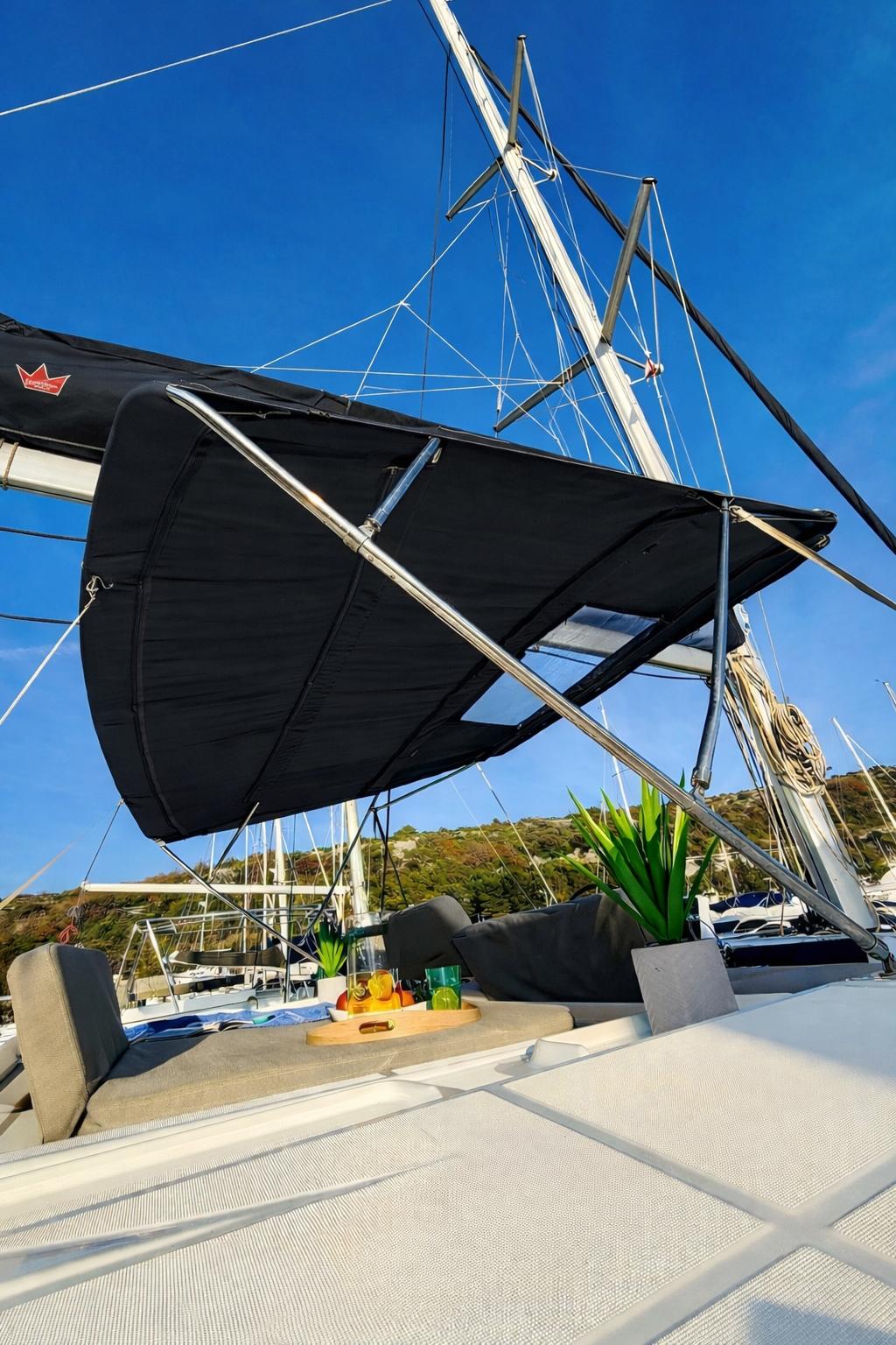 Lagoon 46 - 4 + 2 cab. — photo 9