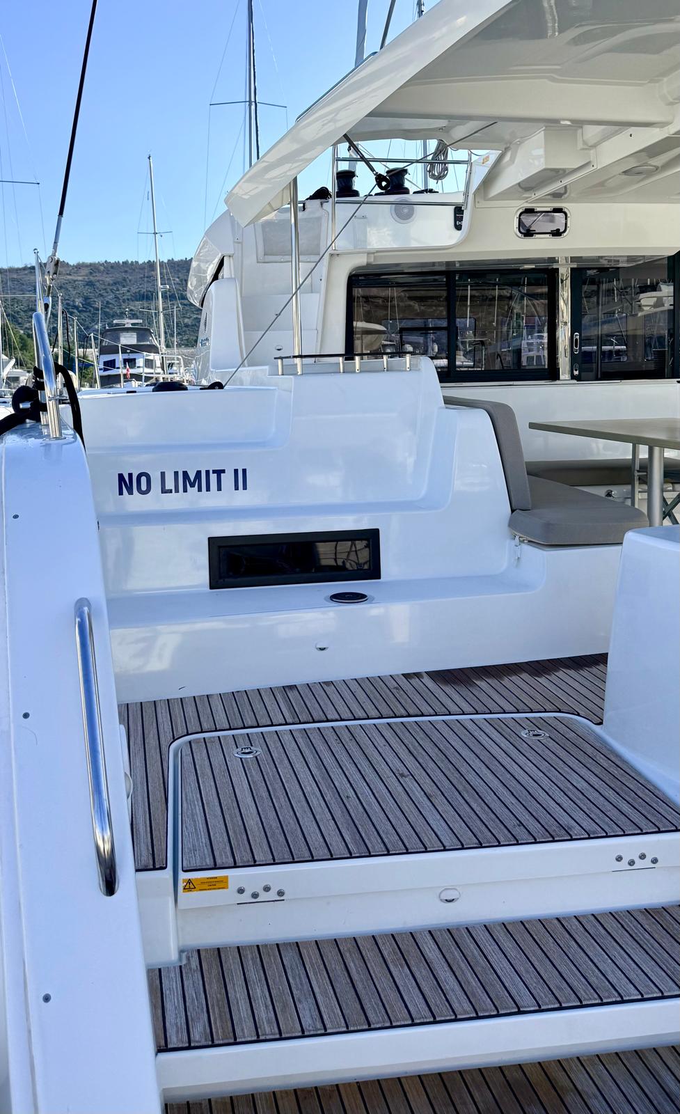Lagoon 46 - 4 + 2 cab. — photo 3