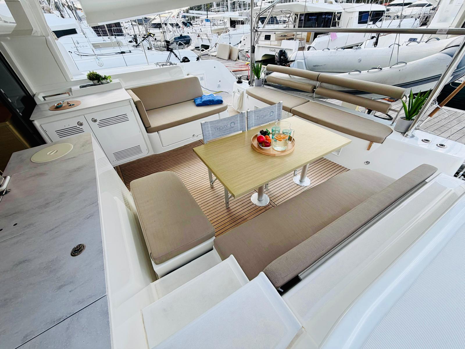 Lagoon 46 - 4 + 2 cab. — photo 6