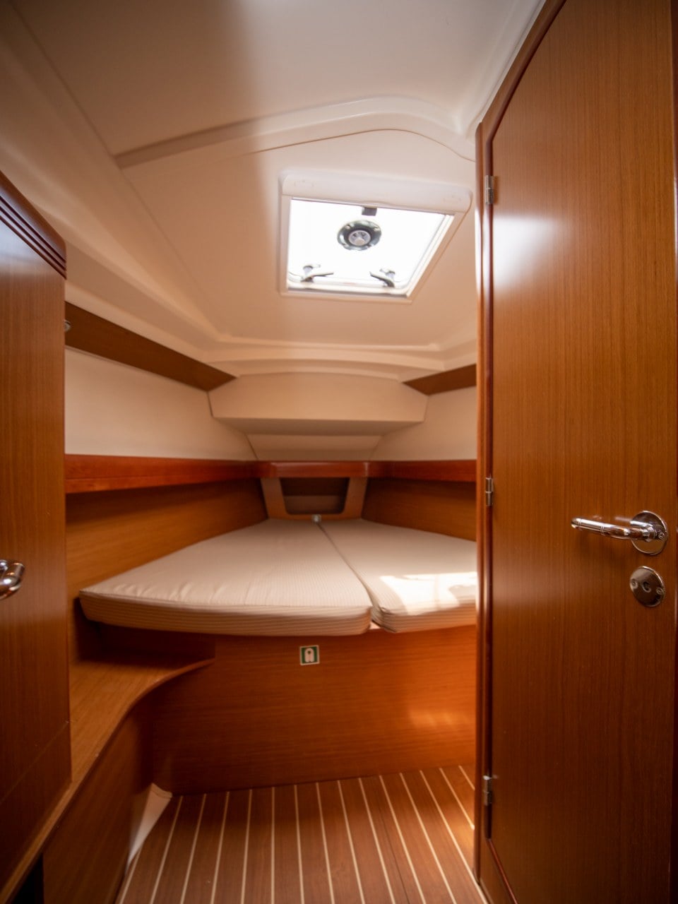 Sun Odyssey 42i — photo 16
