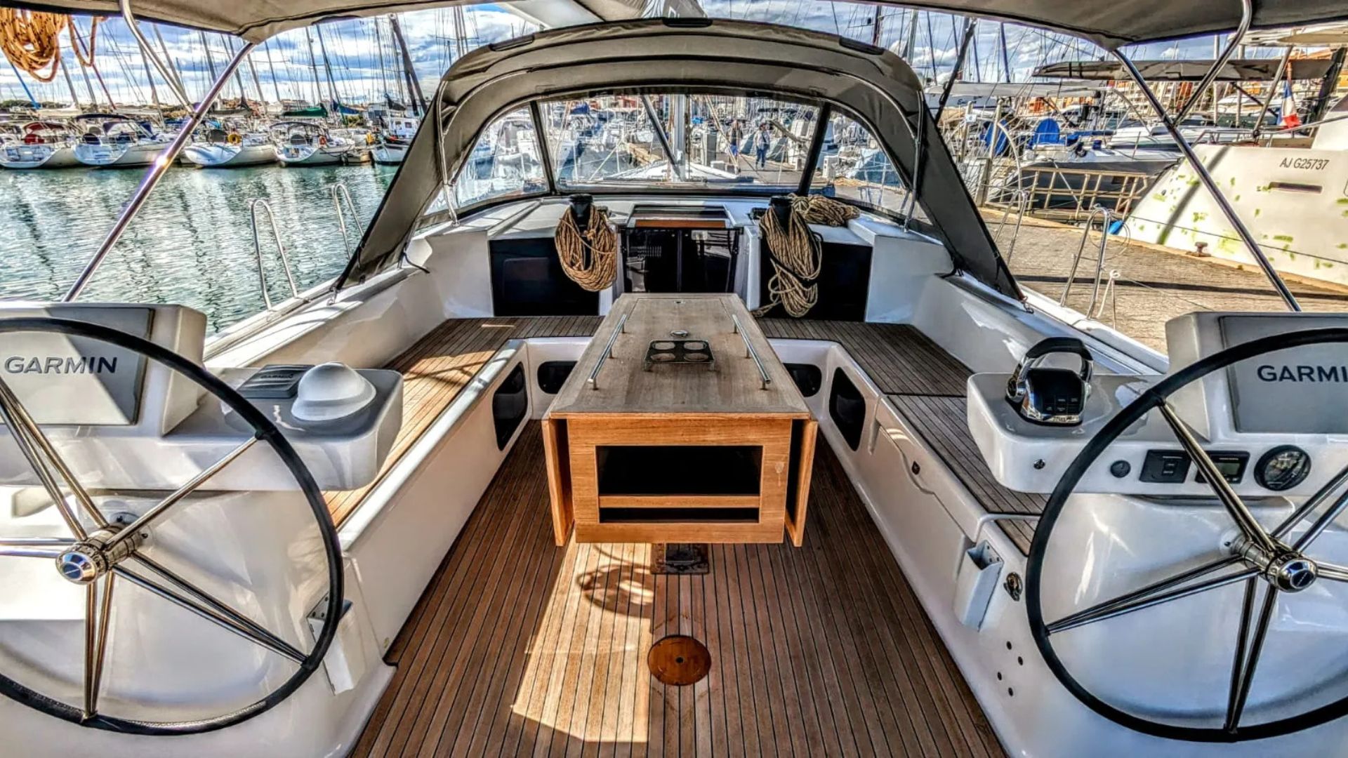 Dufour 56 Exclusive - 4 + 1 cab. — photo 4