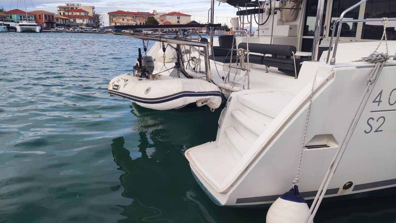 Lagoon 400 S2 — photo 4