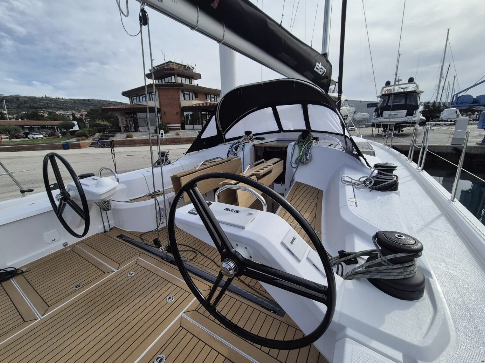 Elan E6 — photo 3