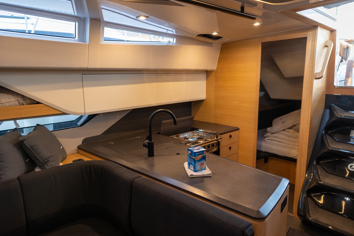 Elan E6 — photo 14