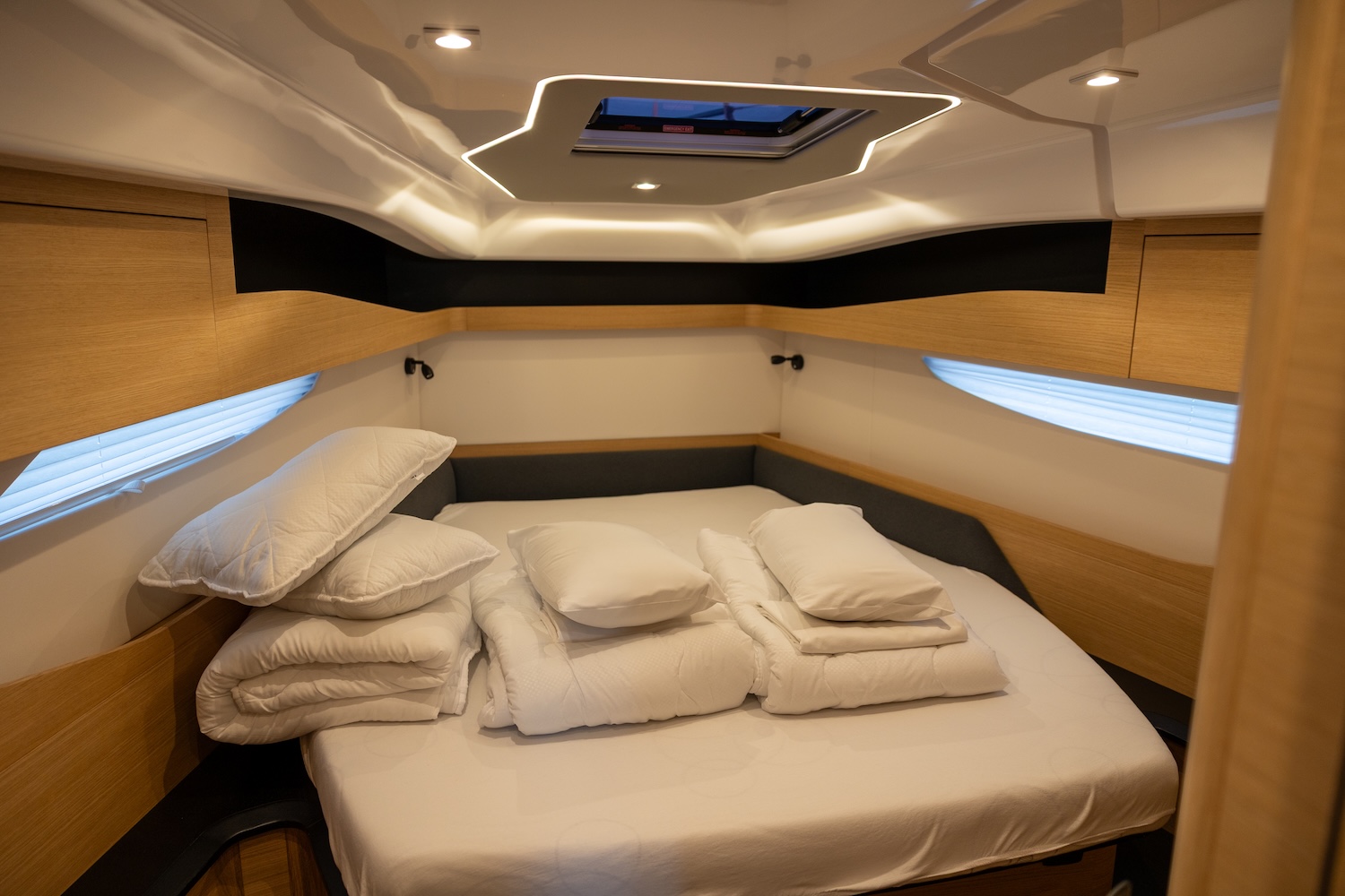 Elan E6 — photo 18