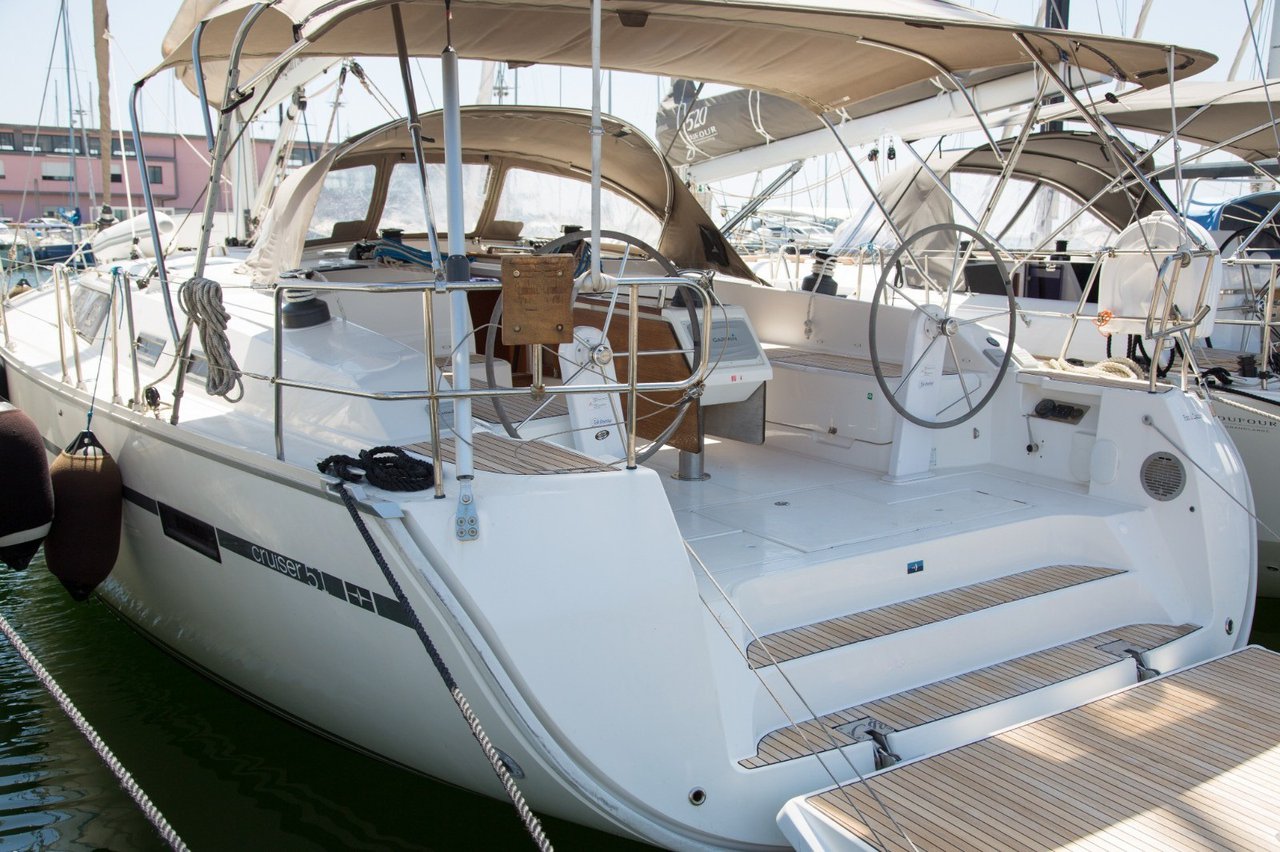 Bavaria Cruiser 51 — photo 7