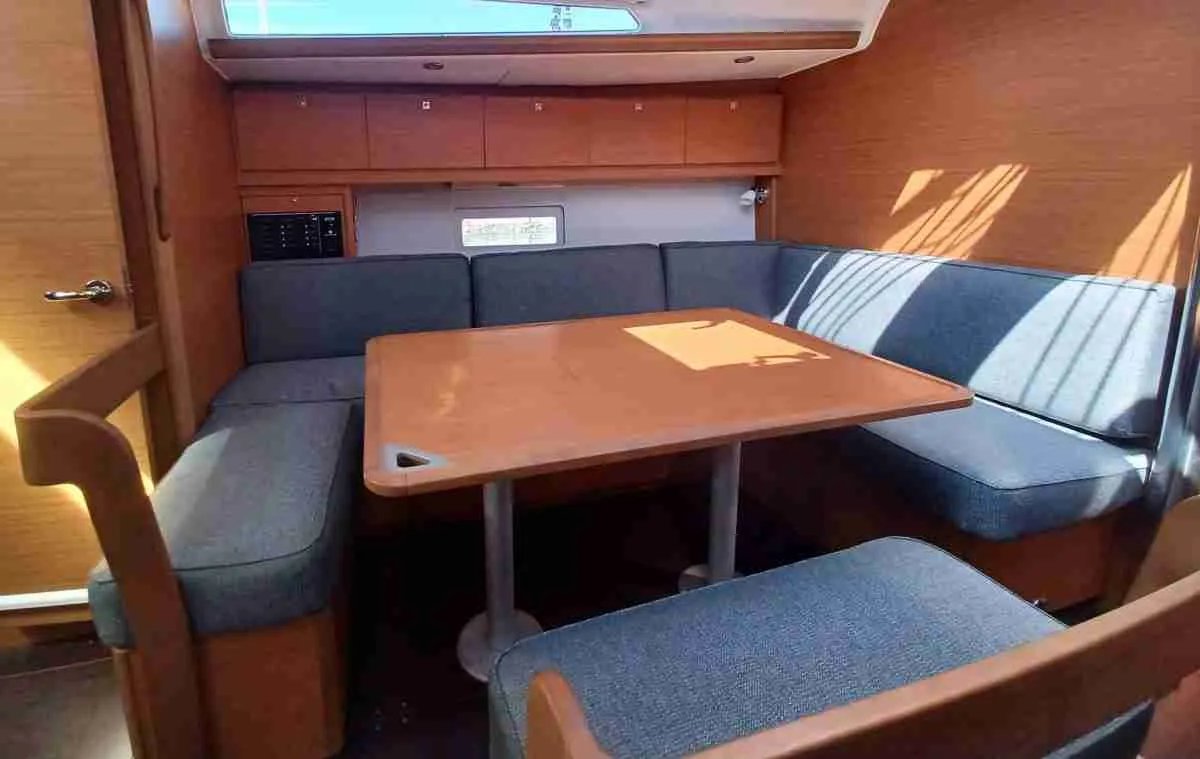 Dufour 430 — photo 4