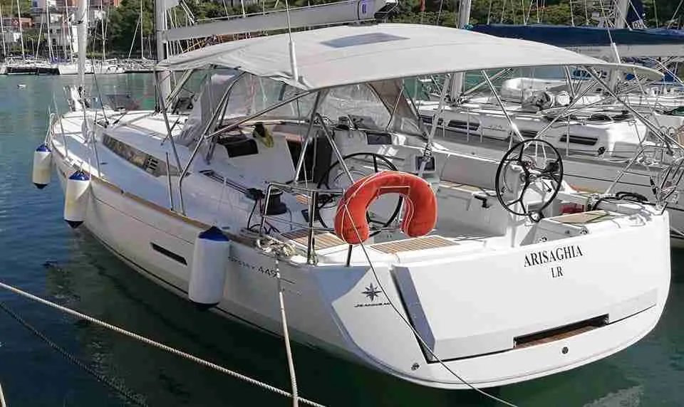 Sun Odyssey 449 — photo 1