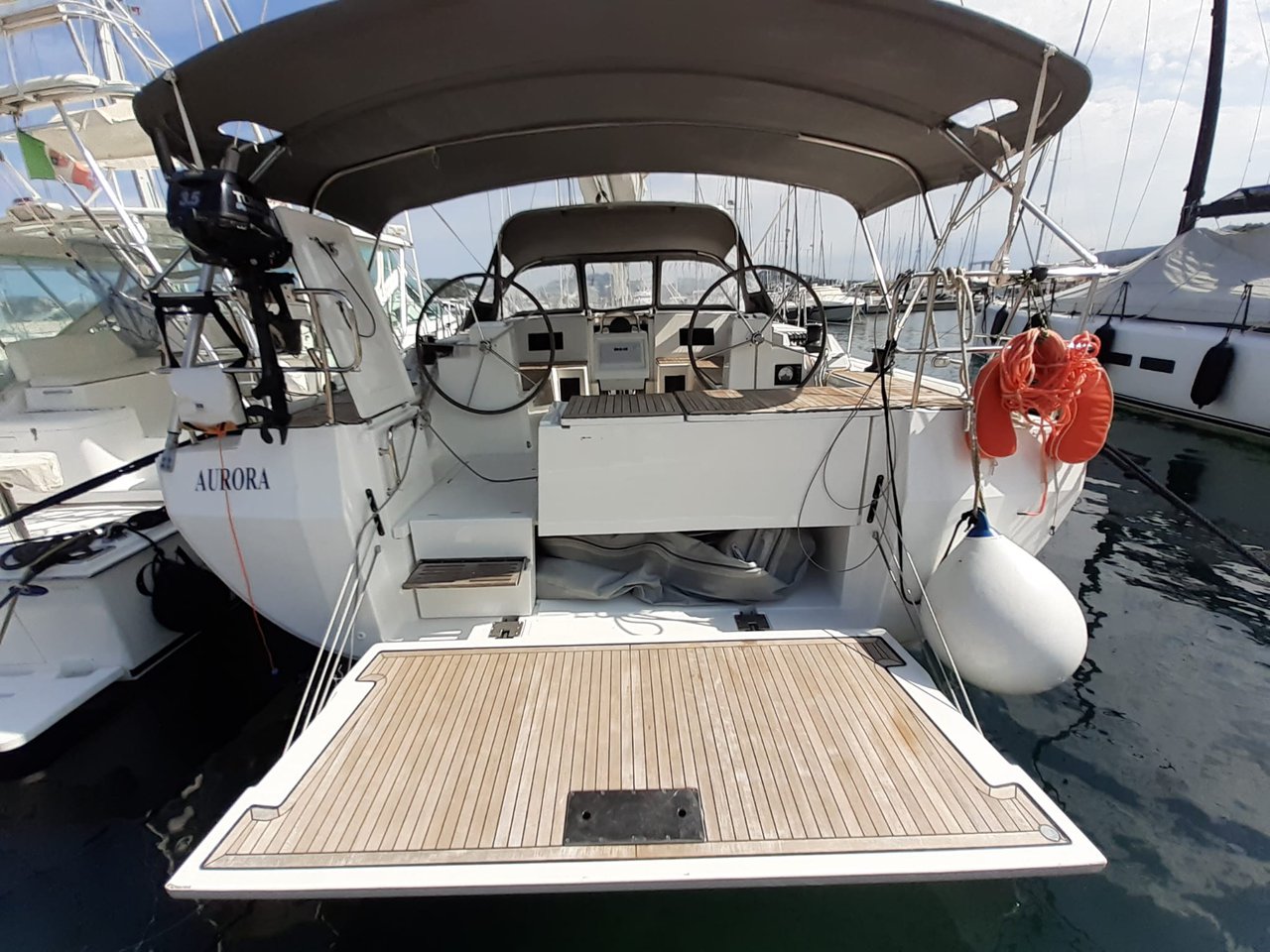Bavaria C45 - 5 cab. — photo 1
