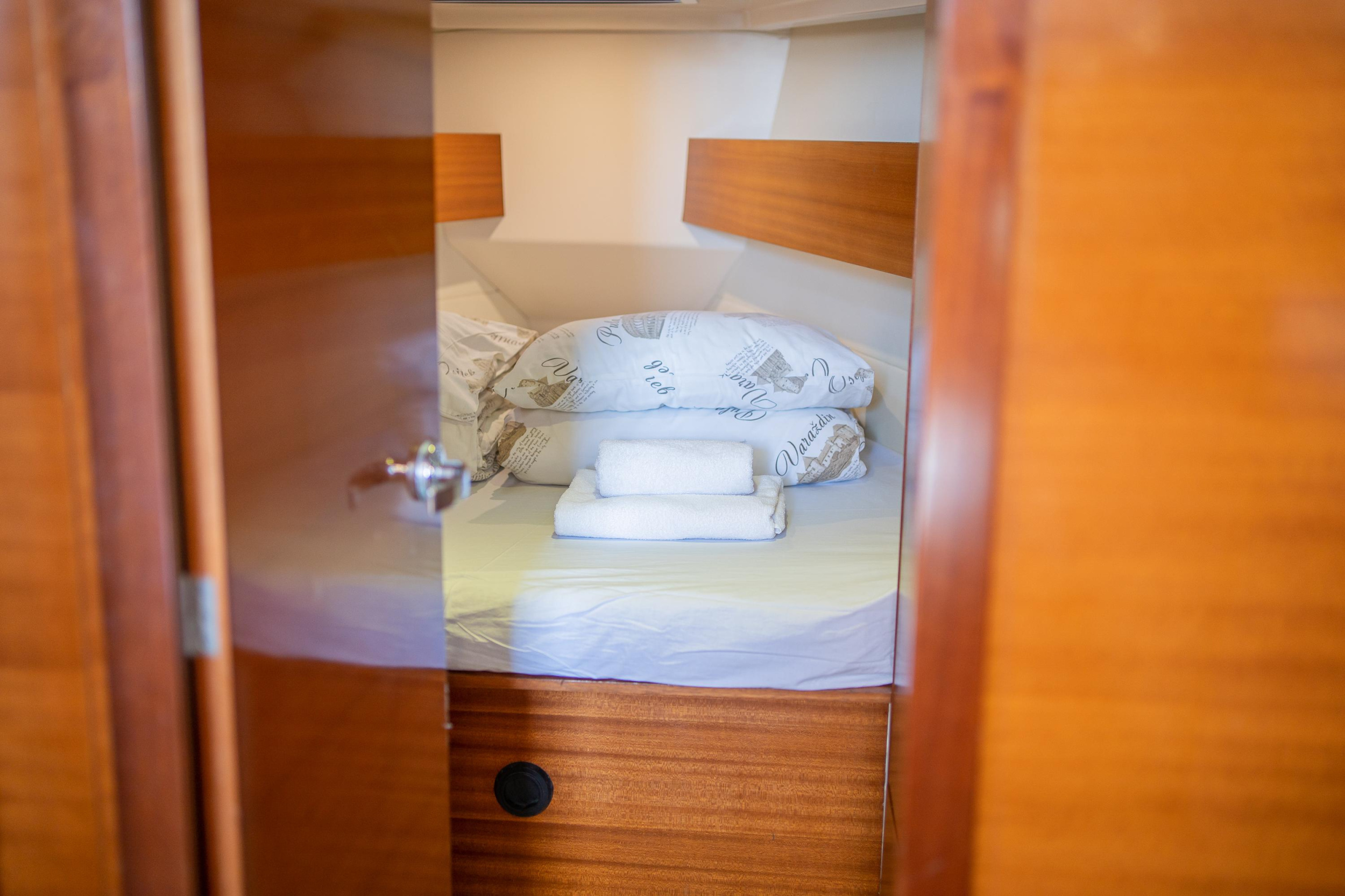 Salona 38 — photo 11