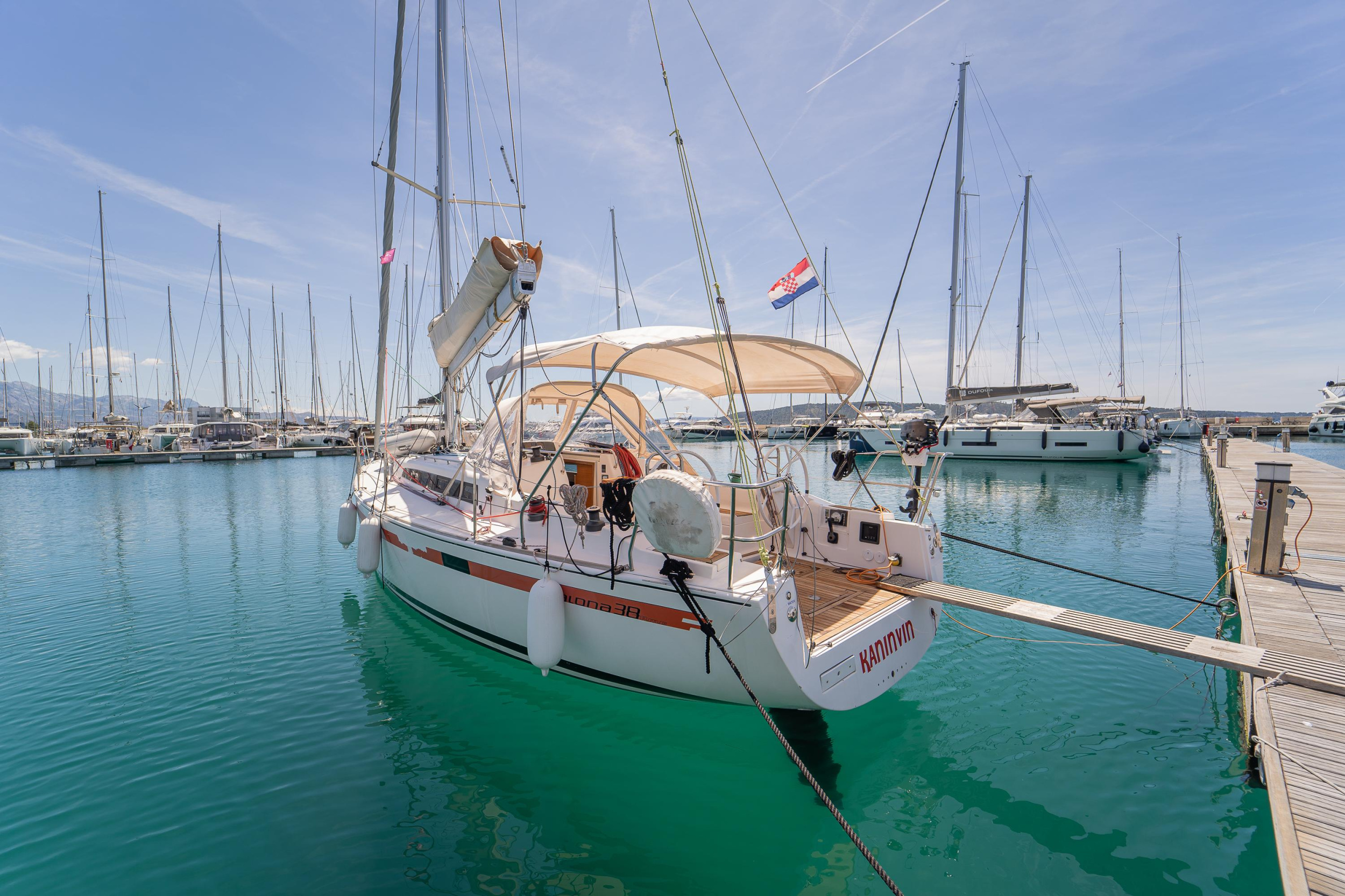 Salona 38 — photo 15