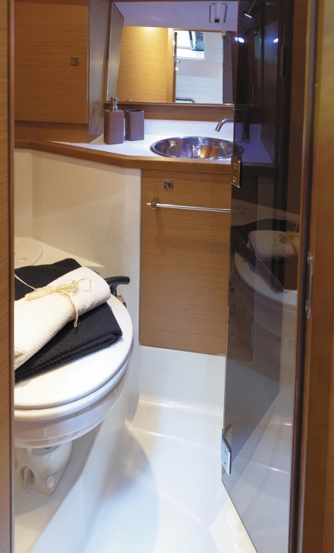 Sun Odyssey 389 — photo 10
