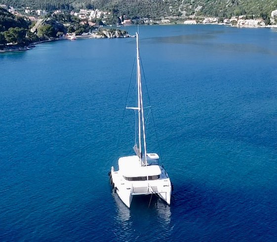 Lagoon 42 OW — photo 13