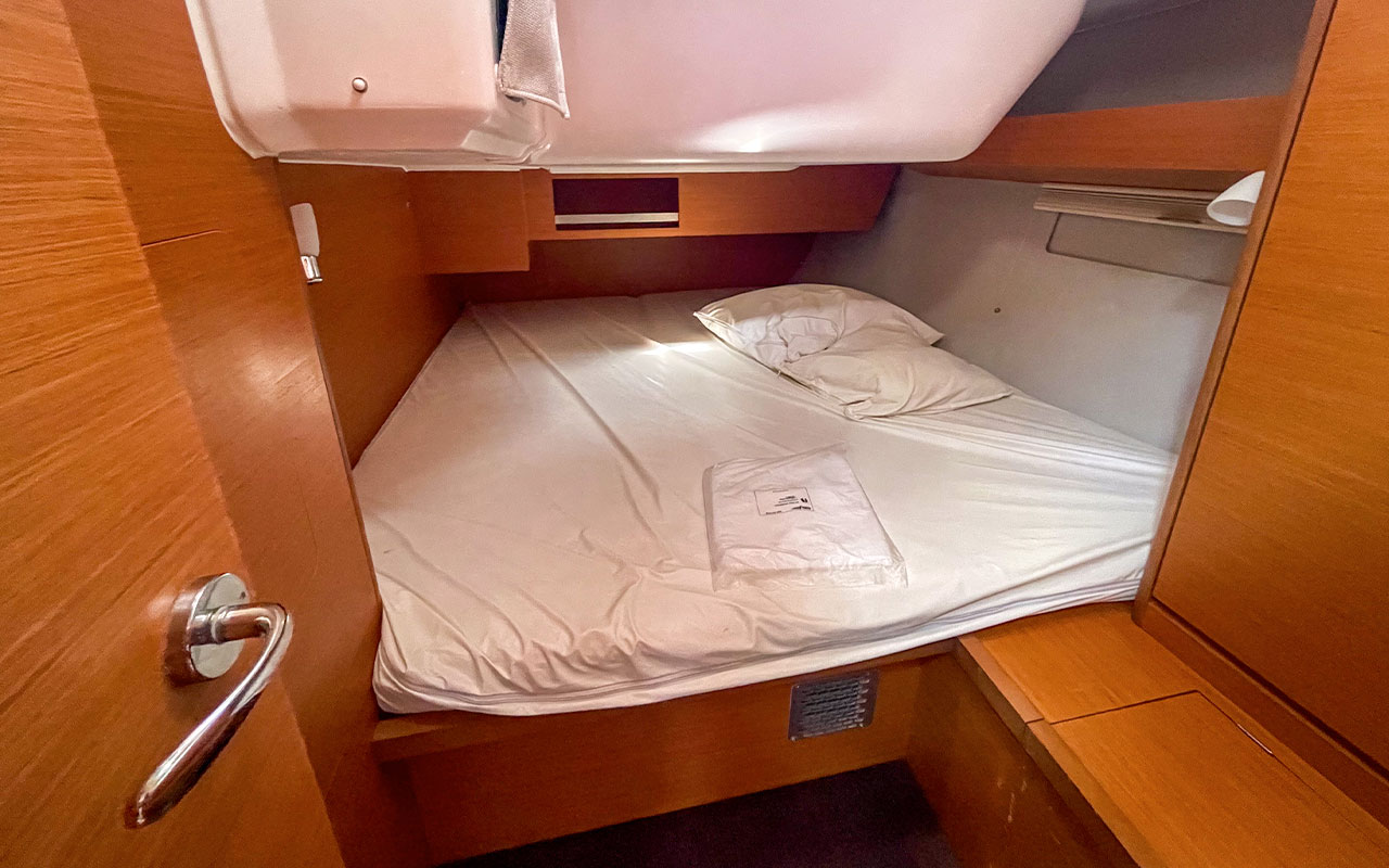 Dufour 430 — photo 24
