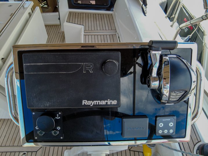 Oceanis 46.1 — photo 11