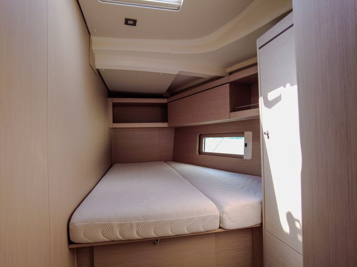Oceanis 46.1 — photo 21