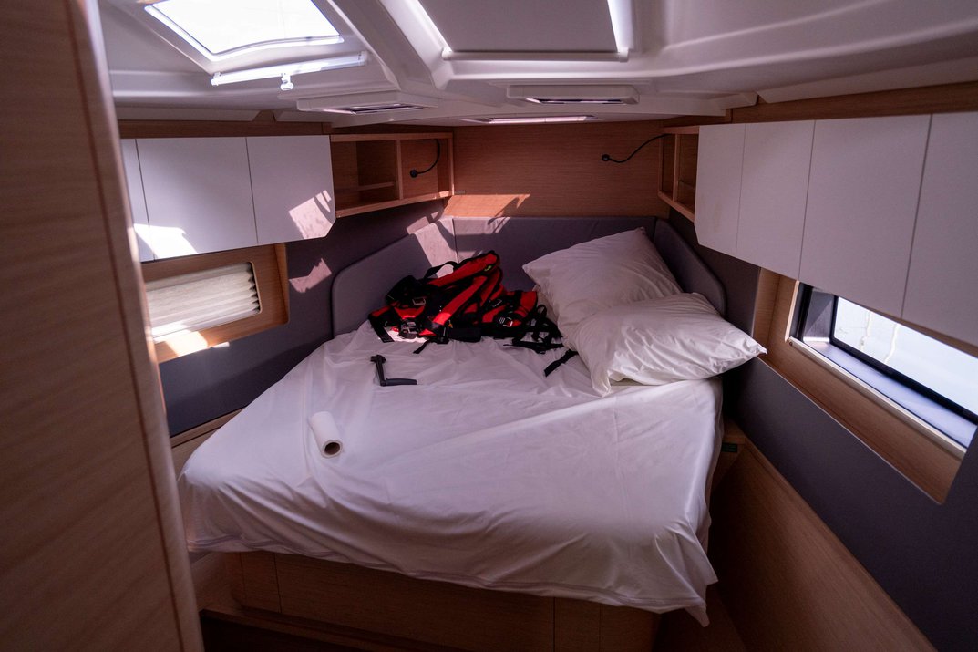 Dufour 41 - 3 cab. — photo 24