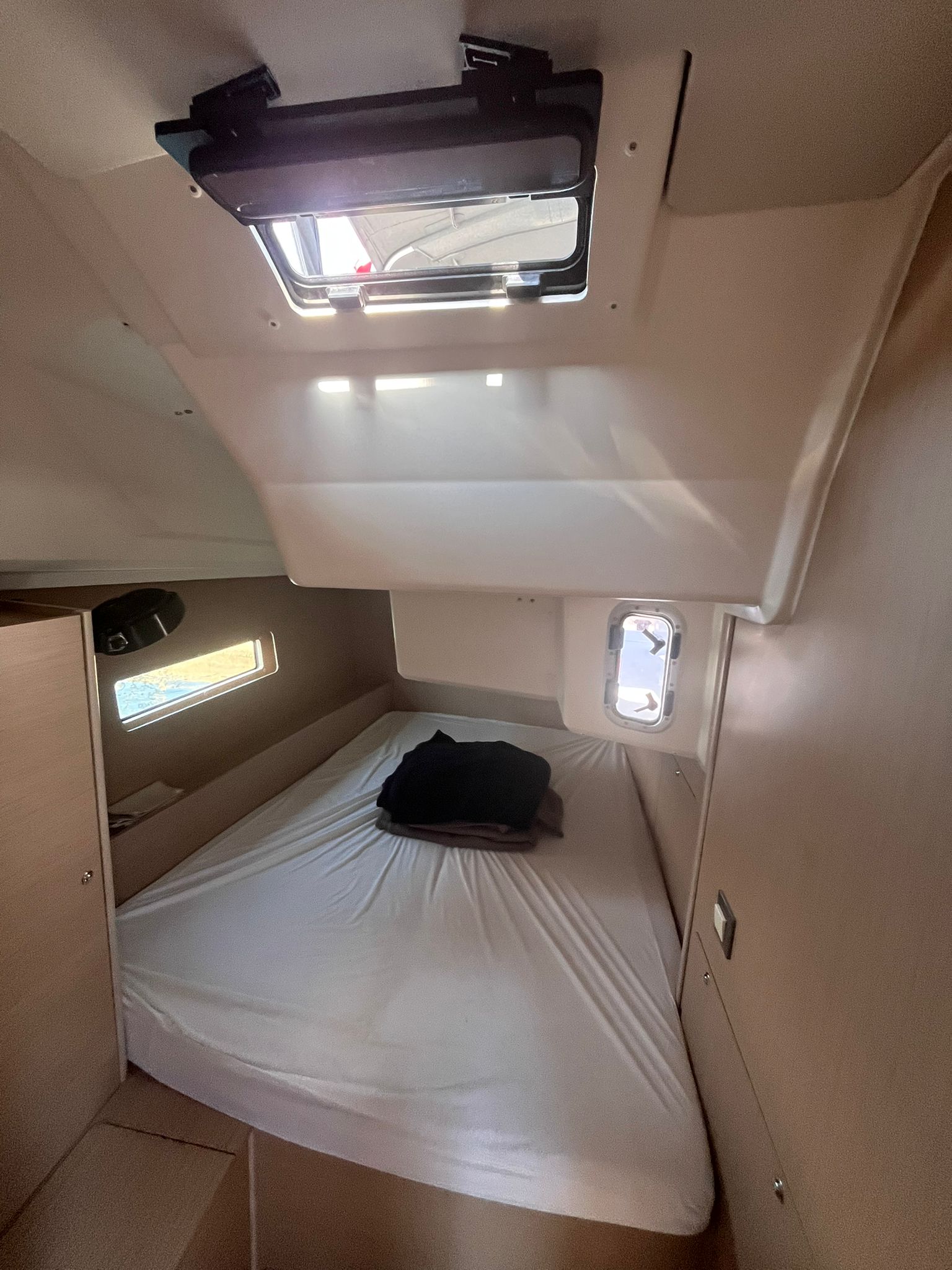 Oceanis 40.1 — photo 11