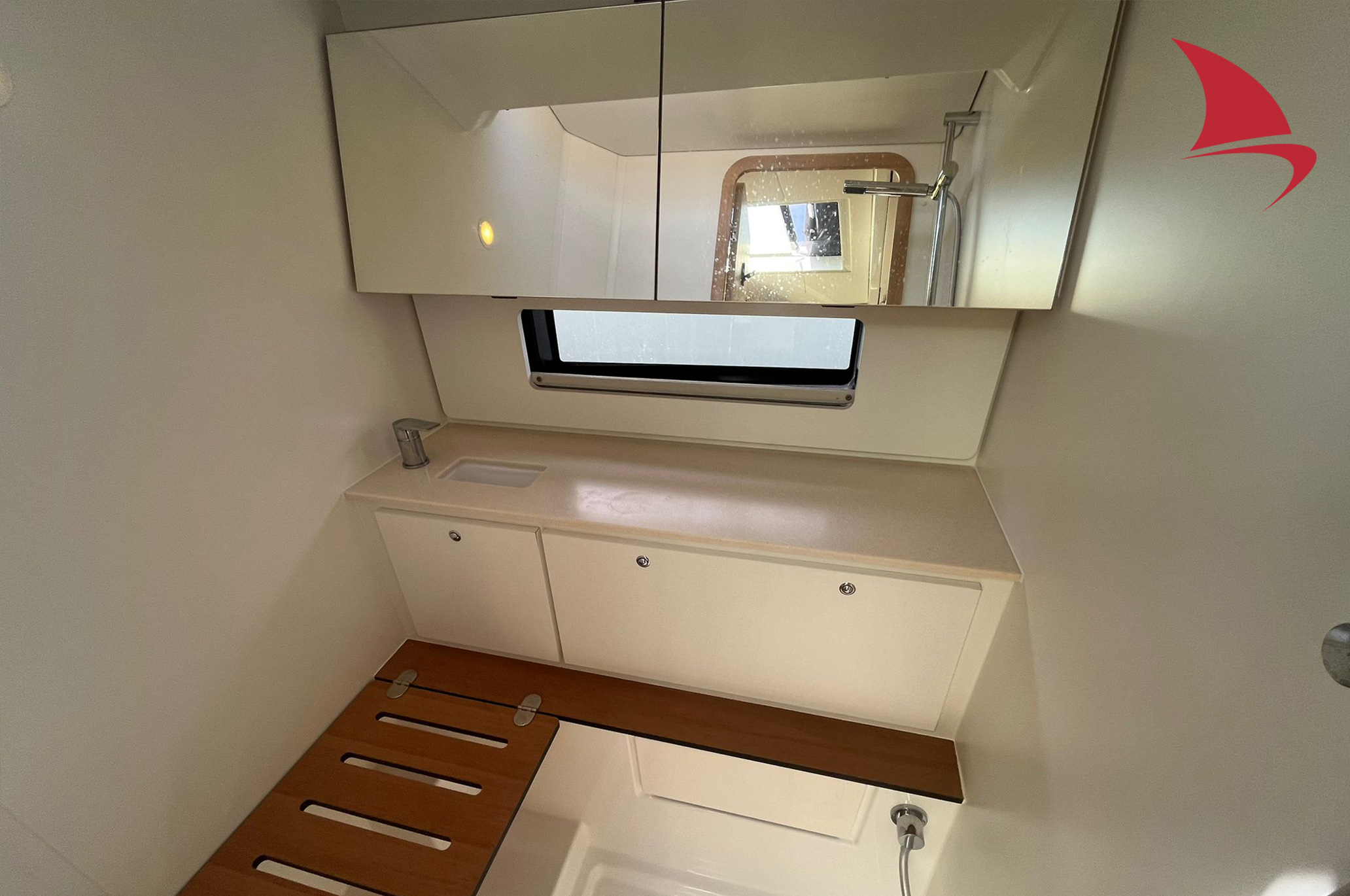 Dufour 41 - 3 cab. — photo 13