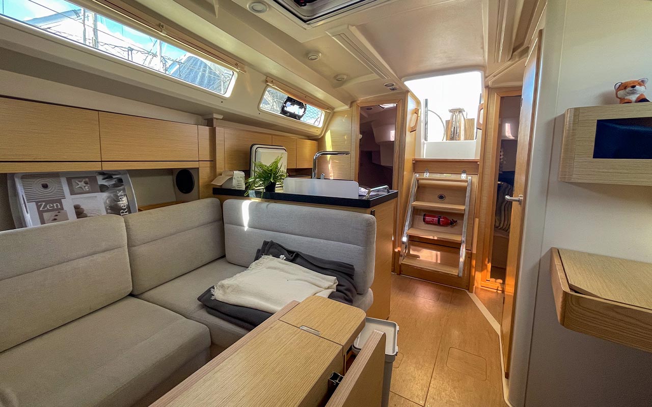 Hanse 348- 3 cab. — photo 5