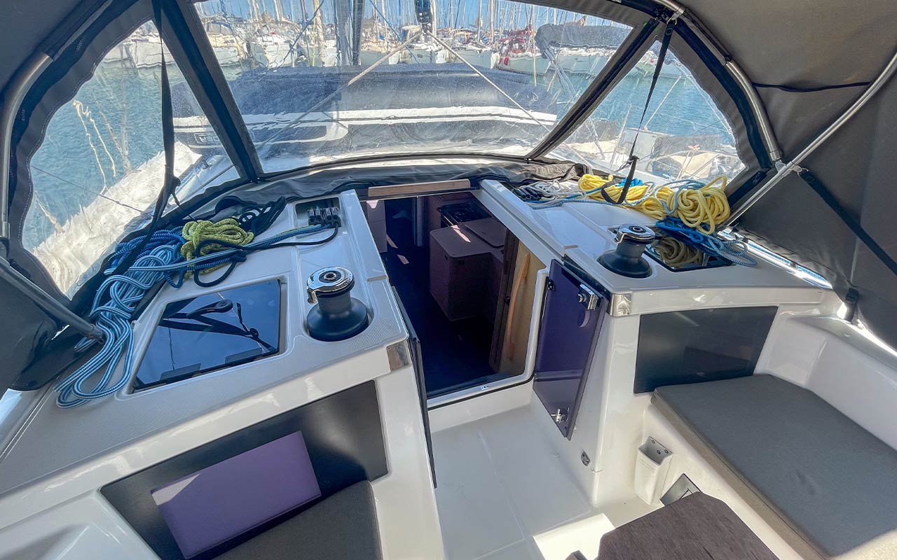 Dufour 41 - 3 cab. — photo 7