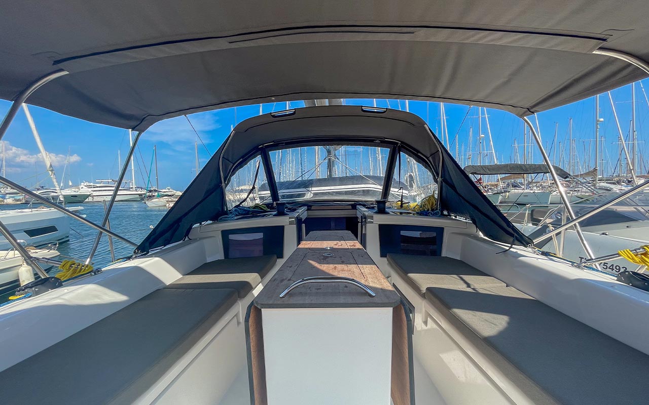 Dufour 41 - 3 cab. — photo 8