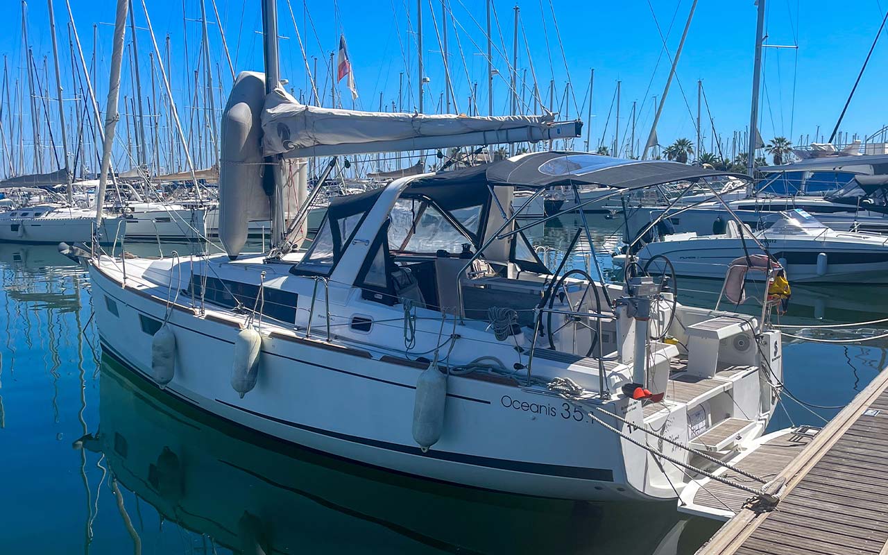Oceanis 35.1 — photo 3