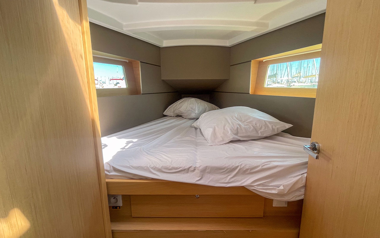 Oceanis 35.1 — photo 14