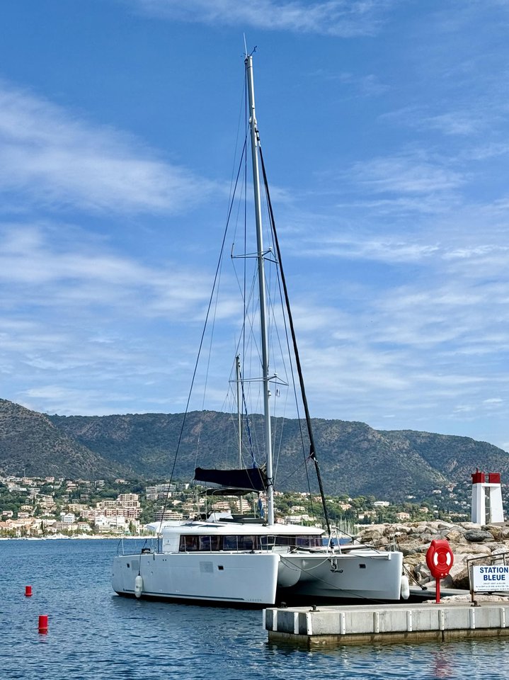 Lagoon 450 - 4 + 2 cab. — photo 4
