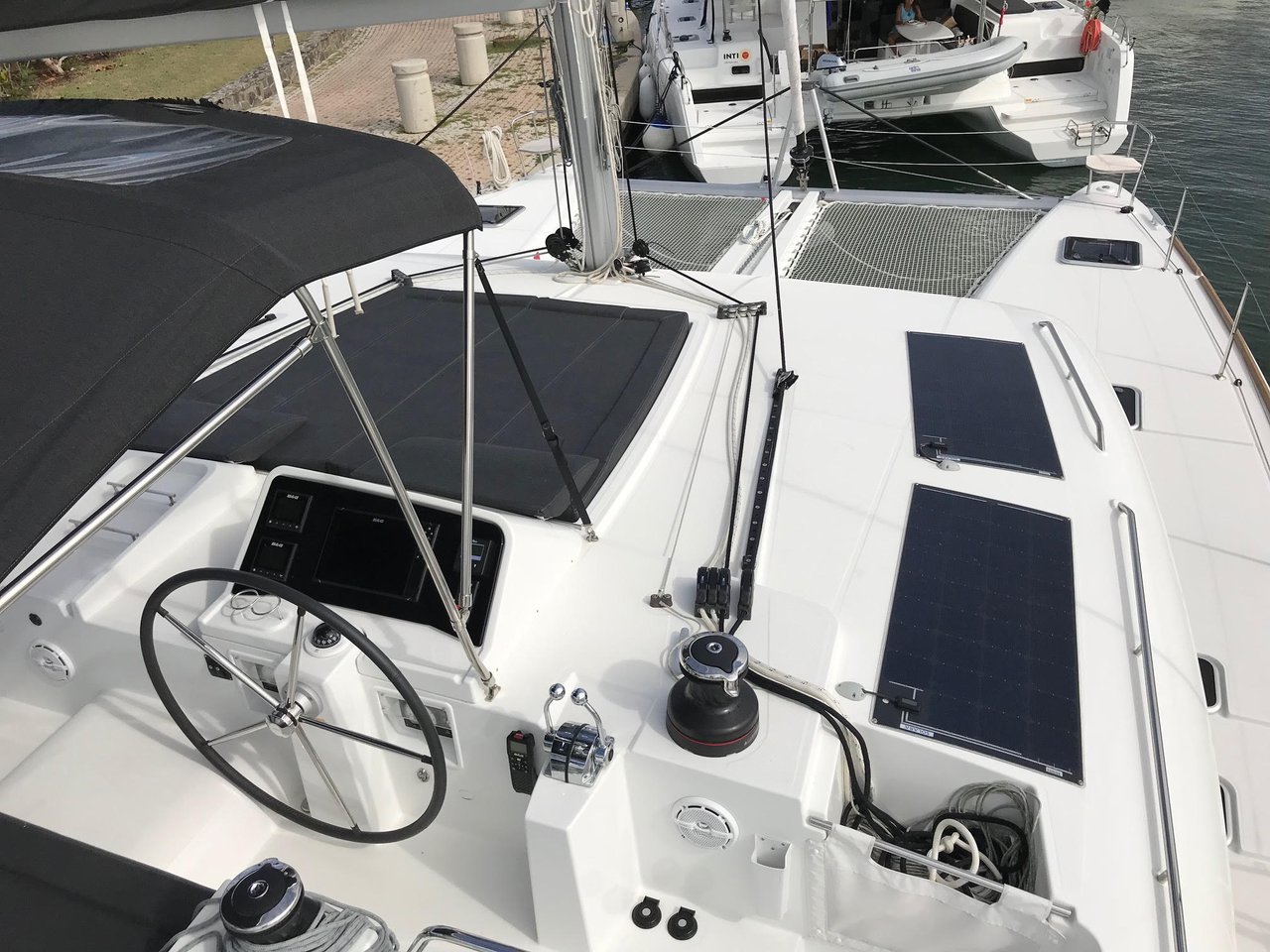 Lagoon 450 - 4 + 2 cab. — photo 7