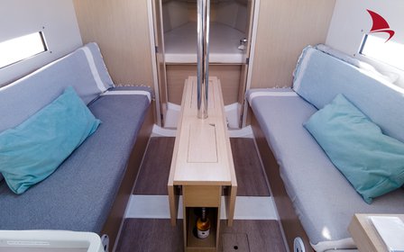 Oceanis 30.1 — photo 13