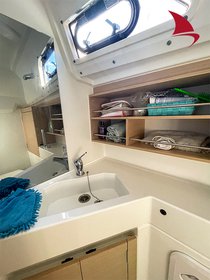 Oceanis 30.1 — photo 21