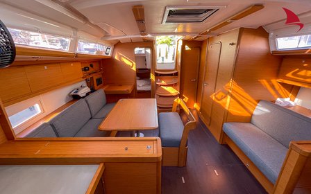 Dufour 430 - 3 cab. — photo 15