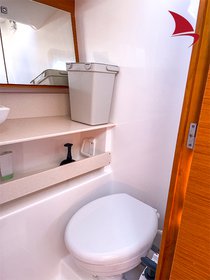Dufour 430 - 3 cab. — photo 23