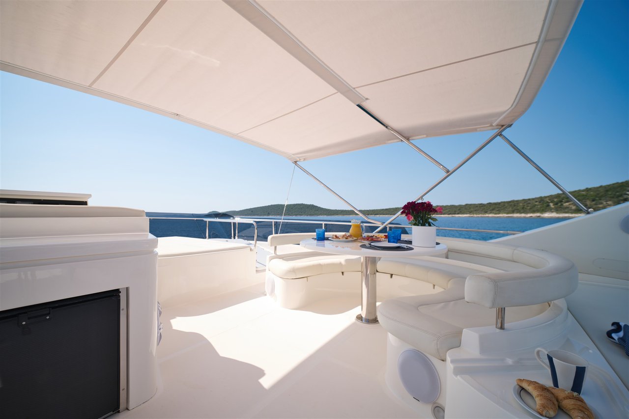 Ferretti Yachts 681 — photo 17