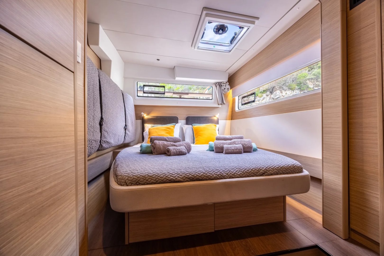 Lagoon 43 - 4 + 2 cab. — photo 10