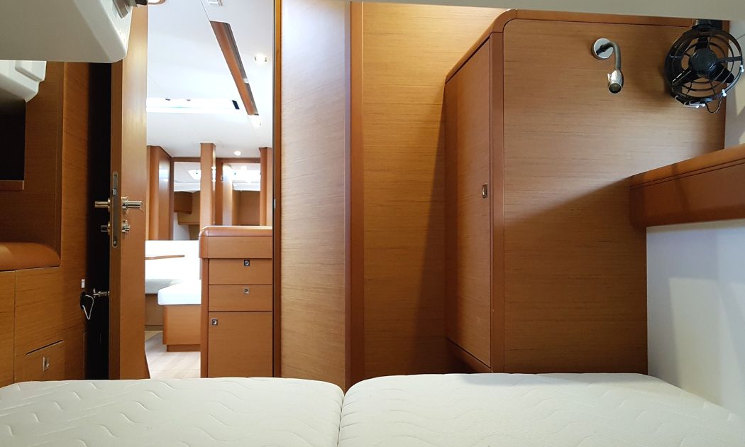 Sun Odyssey 519 - 5 + 1 cab. — photo 11
